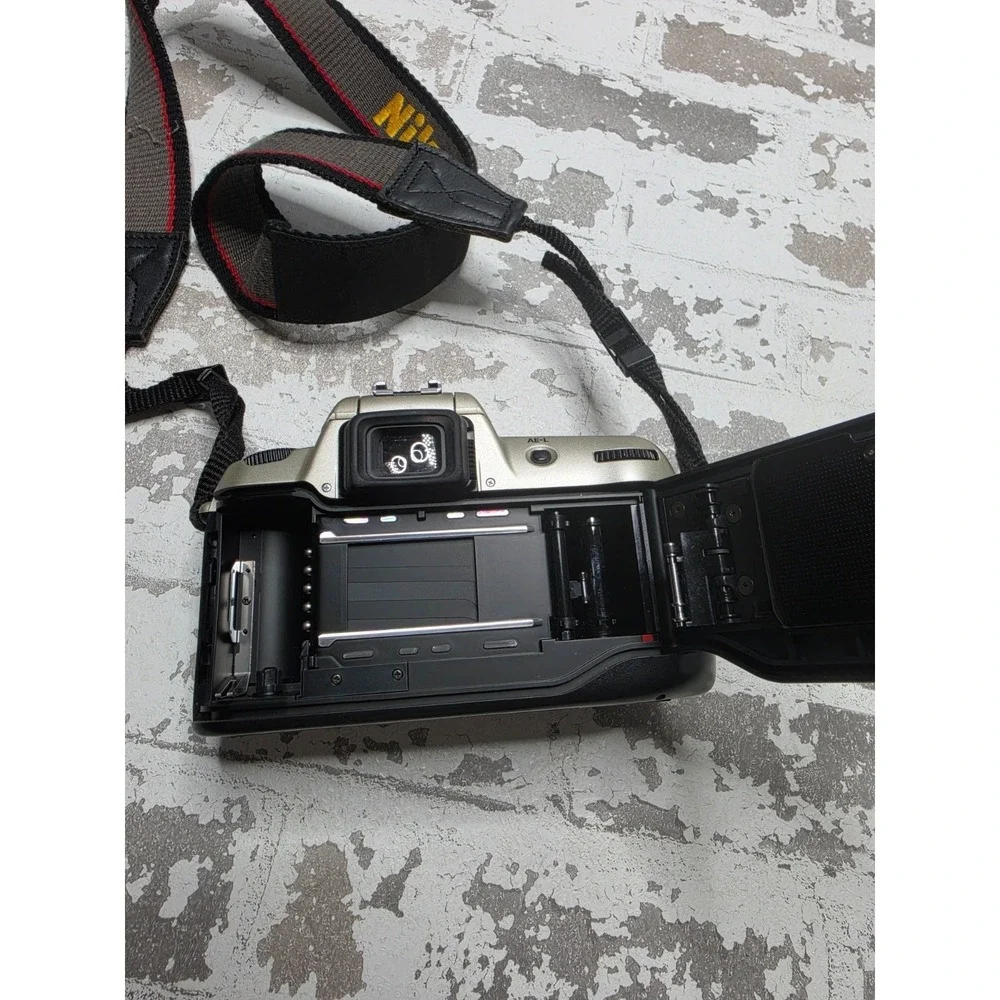 Nikon N60 35mm SLR Film Camera Body Only With Strap